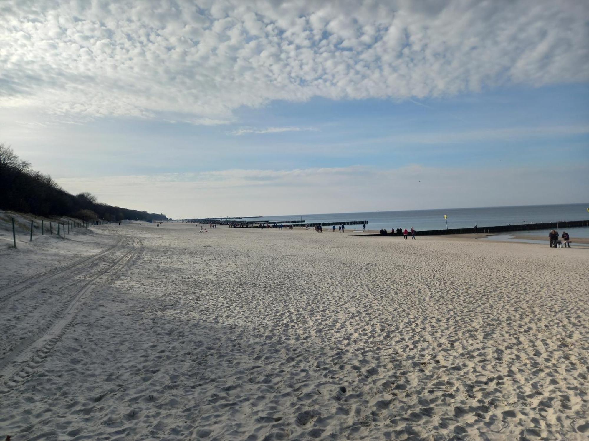 Lulu Apartments - Rosa - Studio Hotelowe Z Klimatyzacja I Konsola Ps4 - Solny Resort Kołobrzeg Exteriör bild